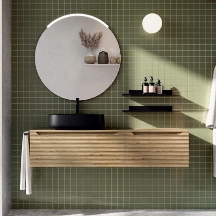 Easy Angy 5, mobile da bagno sospeso rovere chiaro con lavabo d'appoggio nero opaco di BelBagno