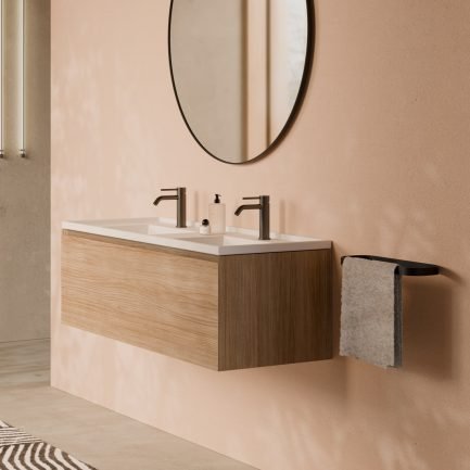 UNI + Platea, mobile da bagno rovere con lavabo due vasche in ceramica bianco opaco 120 x 45 cm di Alice