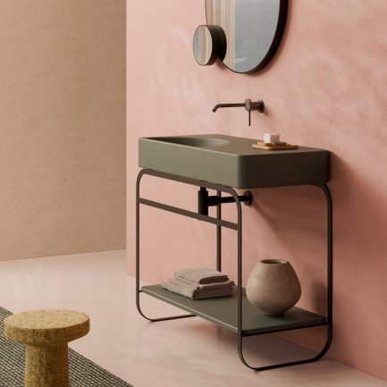 Lunaris, struttura in acciaio nero con lavabo verde opaco 101 x 45 cm di Alice Ceramica
