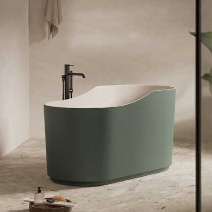 Delva, vasca freestanding in Cristalplant® bicolor verde alpi / bianco matt 139 x 74,5 cm di Alice Ceramica
