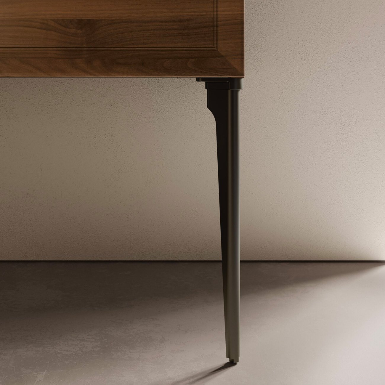 Provence-04,-mobile-da-bagno-legno-scuro-con-piedi-neri-e-top-lavabo-in-ceramica-di-Ideagroup-dett3