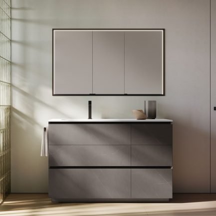 Cubik 35, mobile da bagno da appoggio in HPL tabacco con lavabo in Mineralsolid di Ideagroup